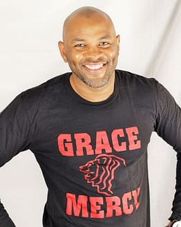 Mercy Road Apparel Grace and Grit T Shirt, Rose Shirt, Flower Country Western T-Shirt Black Crew / L
